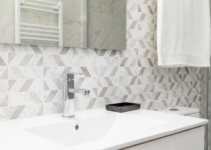 Avenida De America * Toledo