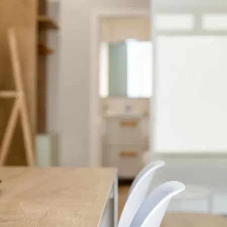 Avenida De America Apartment *