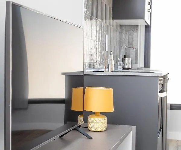 Avenida De America Lejlighed